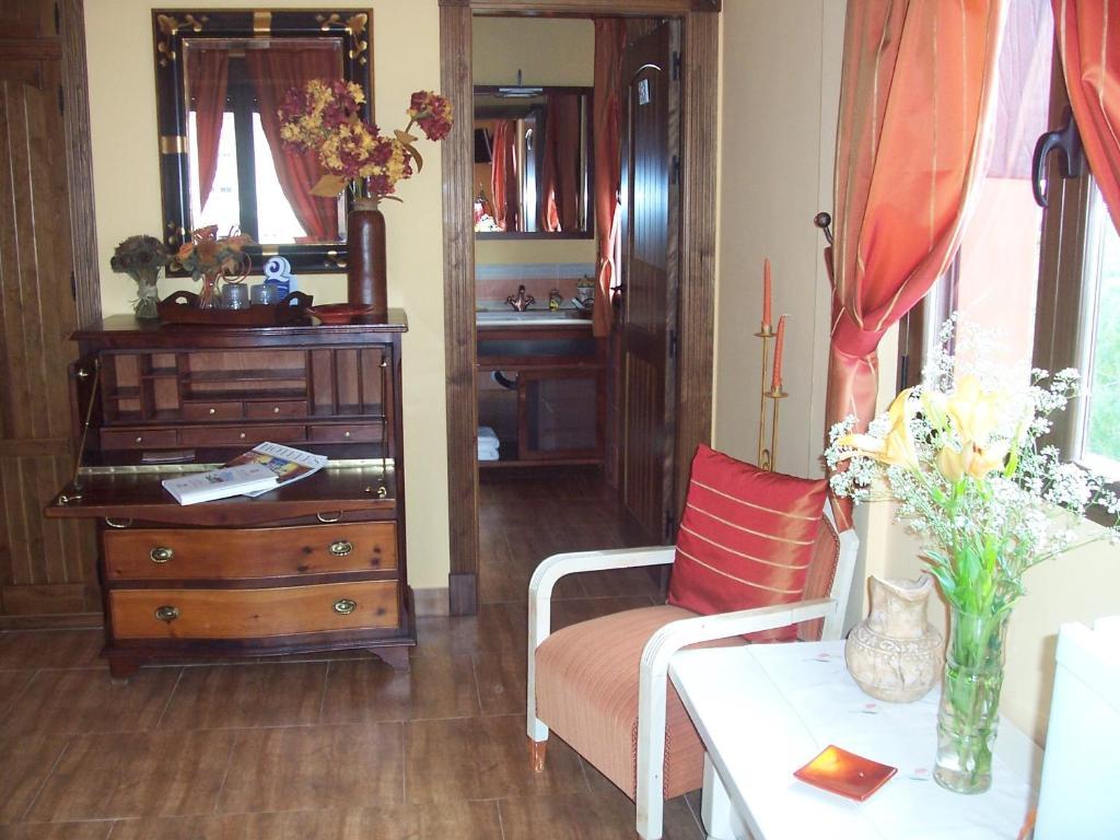 Laurel De La Reina Bed & Breakfast - Boutique La Zubia  Exterior photo
