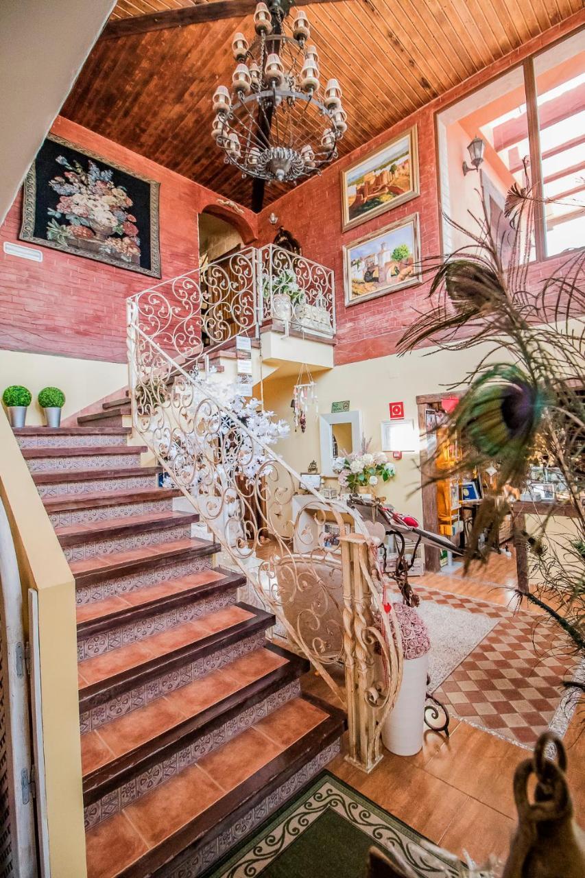 Laurel De La Reina Bed & Breakfast - Boutique La Zubia  Exterior photo