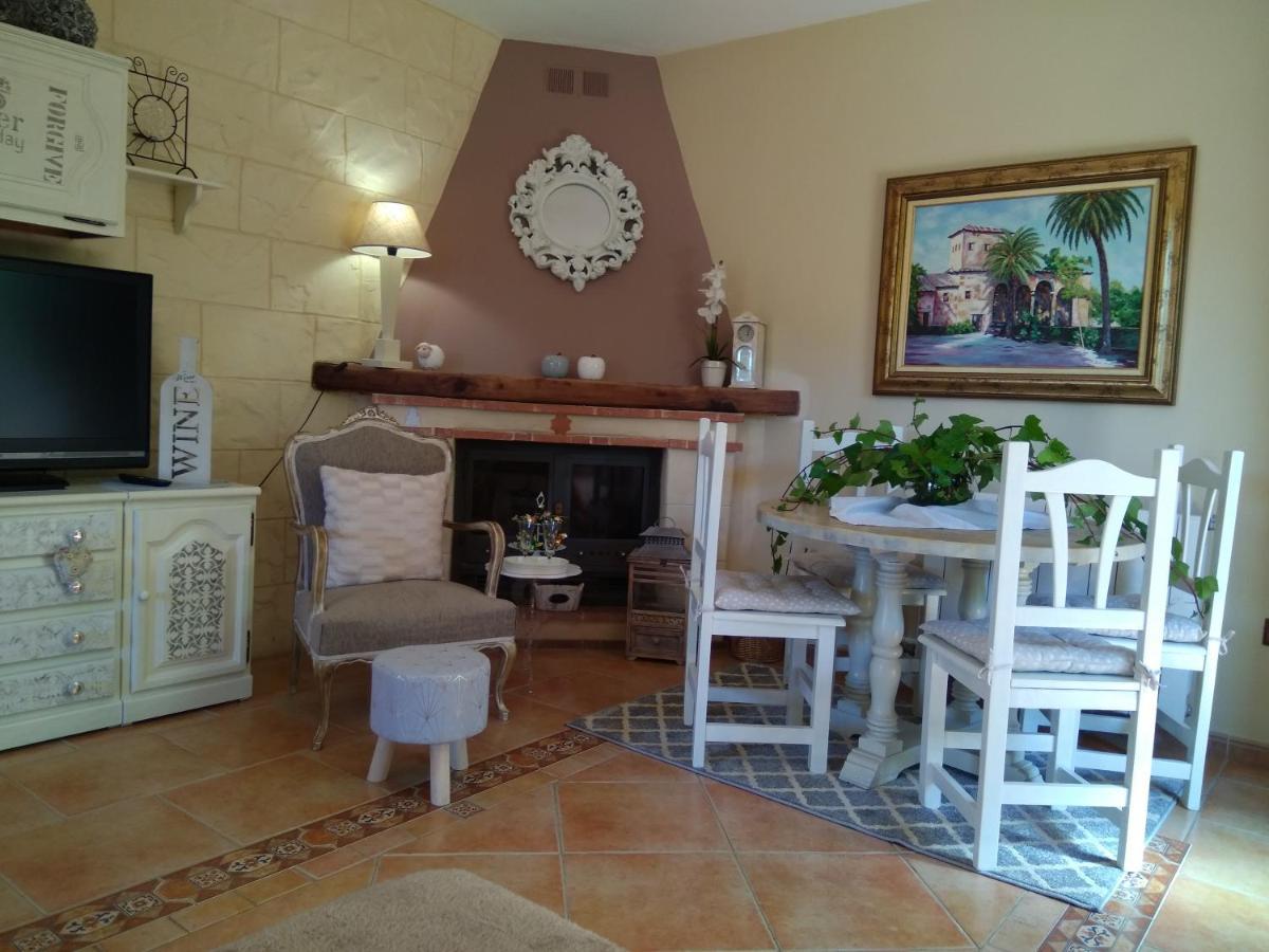 Laurel De La Reina Bed & Breakfast - Boutique La Zubia  Exterior photo