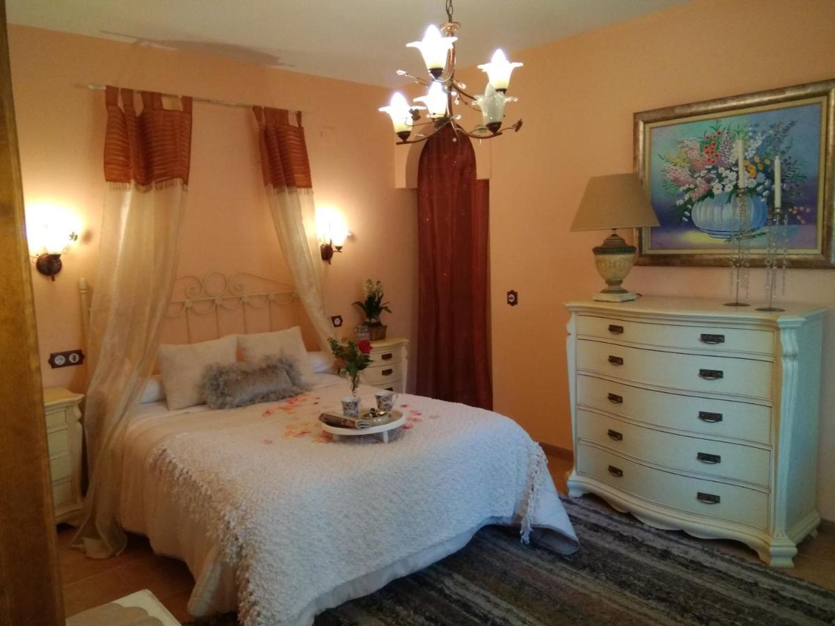 Laurel De La Reina Bed & Breakfast - Boutique La Zubia  Exterior photo